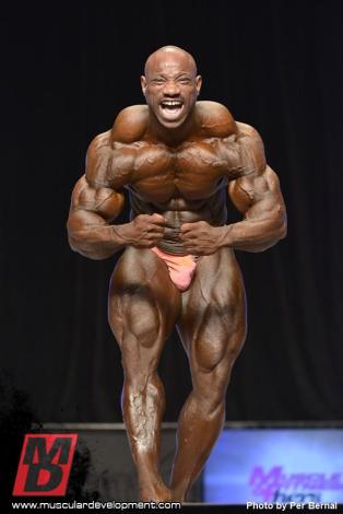 Dexter Jackson joins Muscular Development